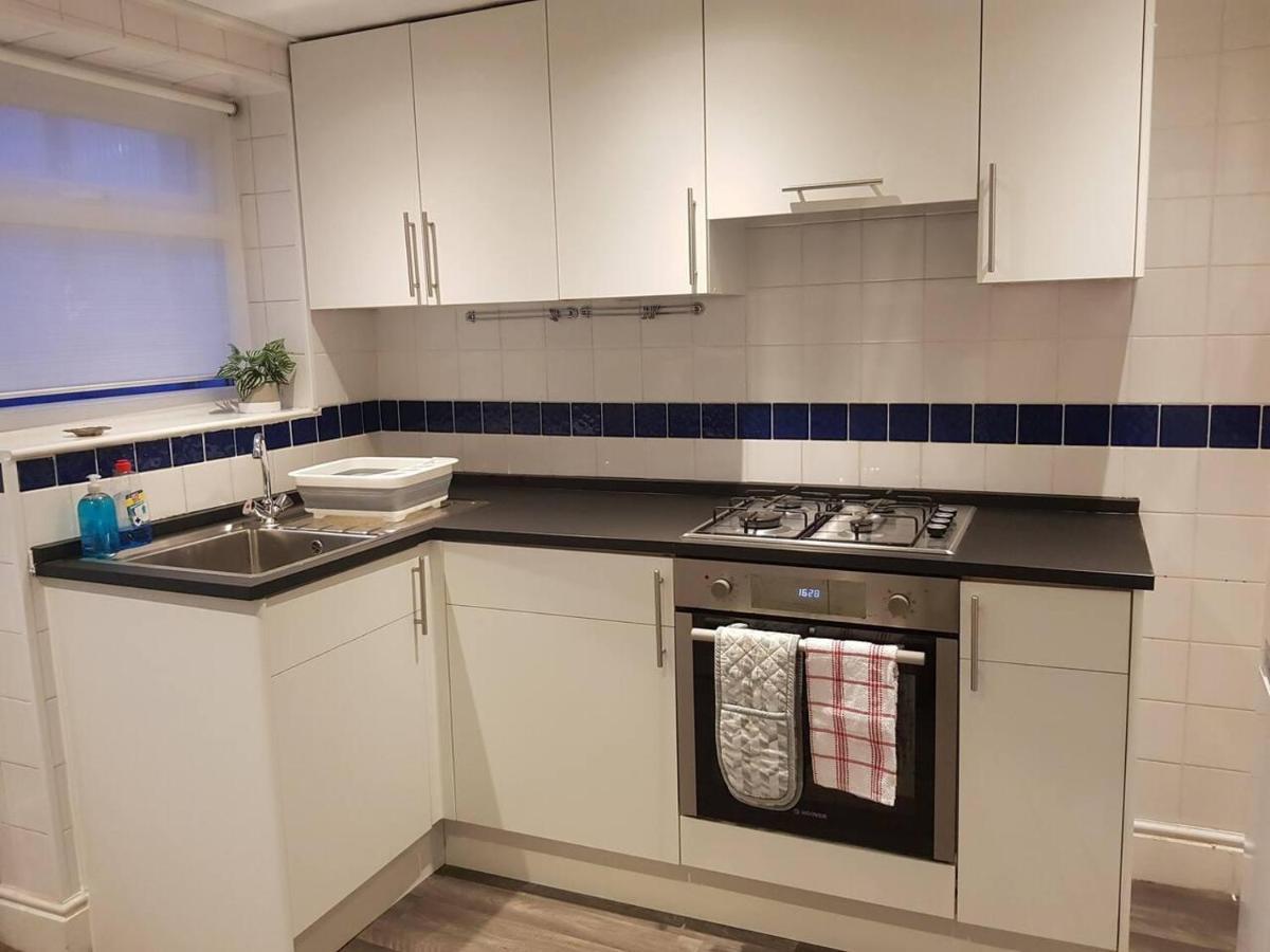 Villa Bright 4-Bed House 15 Min To Manchester Centre Exterior foto